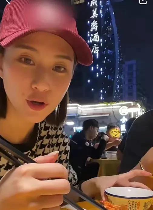 娱乐吃瓜明星小分队